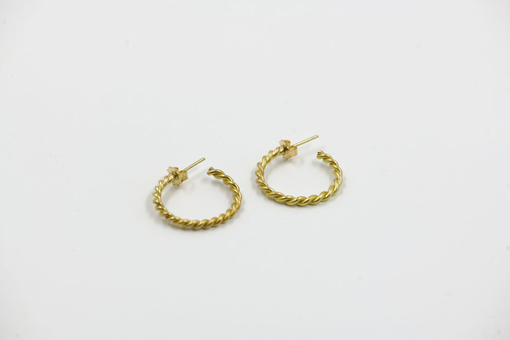 18k Gold Twisted Hoop Earrings